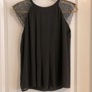 Greylin Black Top